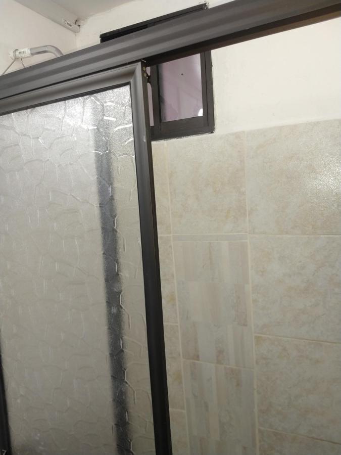 Habita Estudios Laureles Медельин Экстерьер фото